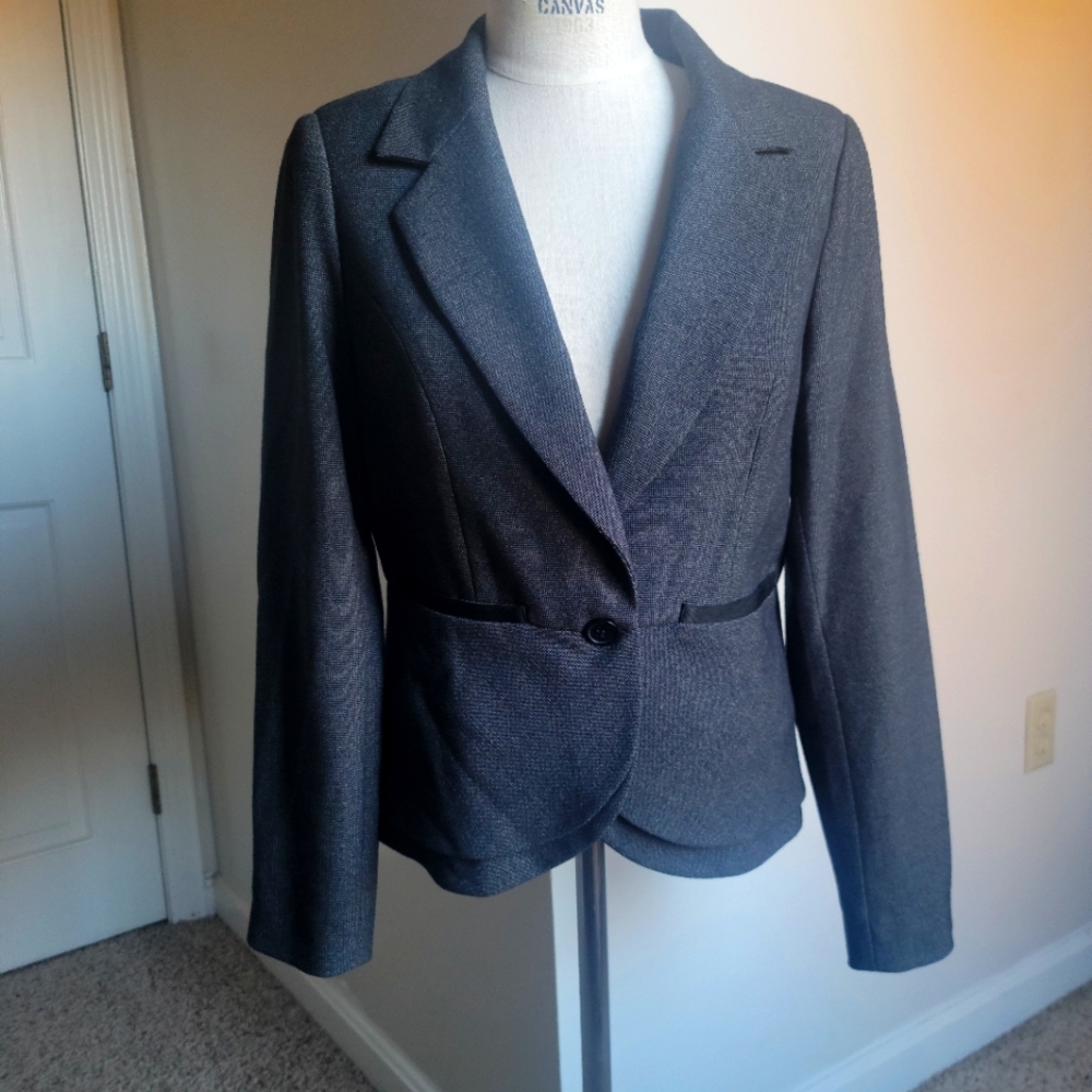 Atelier Luxe Boutique Blazer Size 10